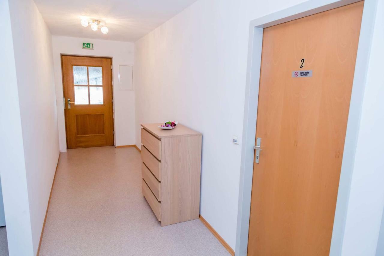 Taverna Unik Saaldorf Luaran gambar